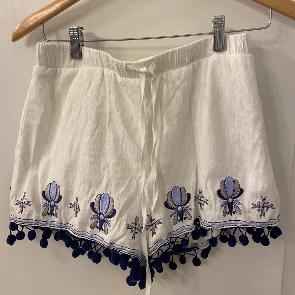 Flowy shorts